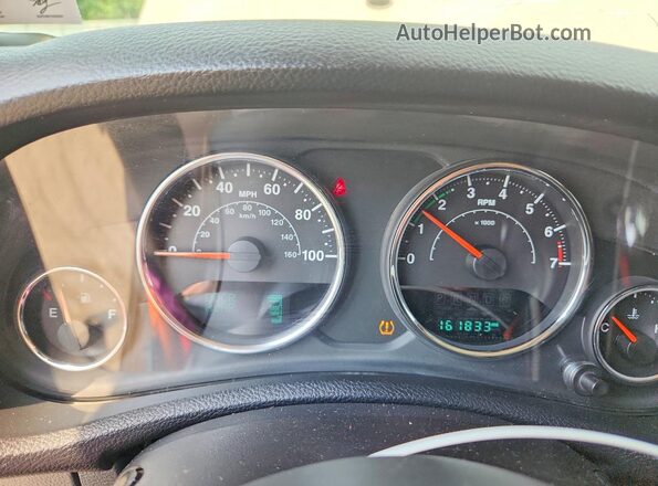 1C4BJWDG9GL211500 2016 JEEP WRANGLER Tan Instrument cluster view