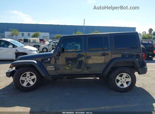 1C4BJWDG9HL520255 2017 JEEP WRANGLER UNLIMITED Gray 360 interior view