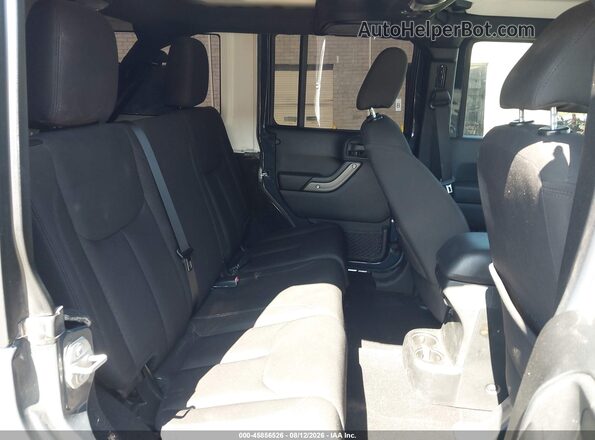 1C4BJWDG9HL520255 2017 JEEP WRANGLER UNLIMITED Gray VIN sticker view