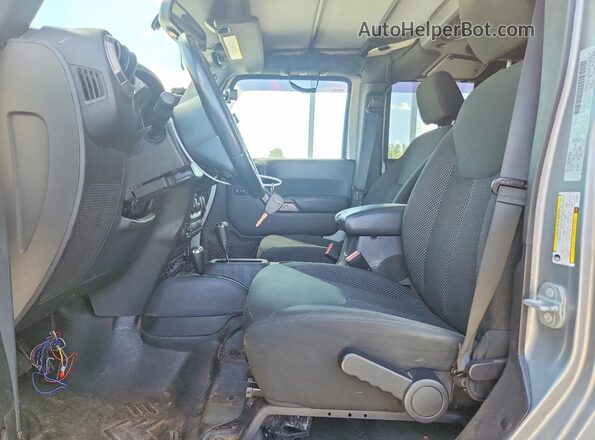 1C4BJWDGXGL130814 2016 JEEP WRANGLER Gray Vista interior delantera