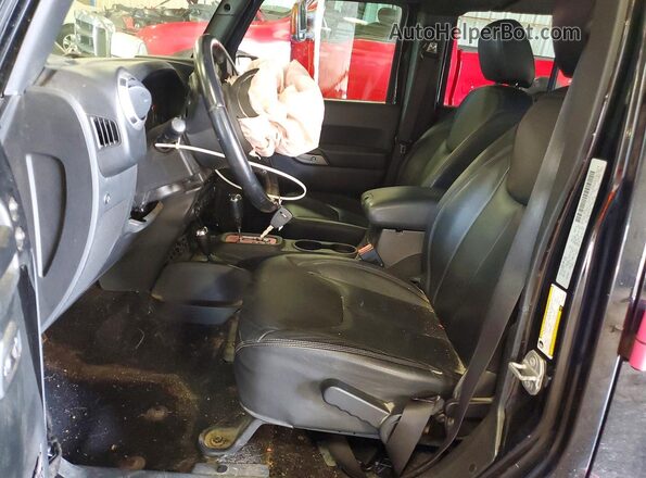 1C4BJWDGXGL323691 2016 JEEP WRANGLER Black Вид салону спереду