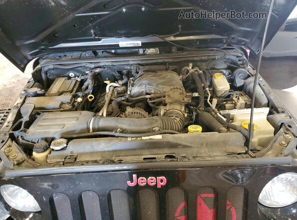 1C4BJWDGXGL323691 2016 JEEP WRANGLER Black Вид підкапотного простору