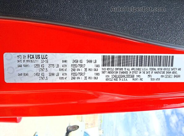 1C4BJWDGXHL555368 2017 JEEP WRANGLER Red ძრავის განყოფილების ხედი