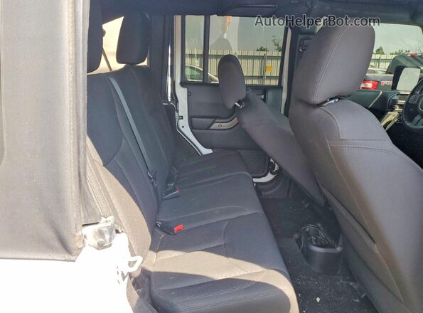 1C4BJWDGXJL835779 2018 JEEP WRANGLER White Հետևի նստատեղերի տեսք