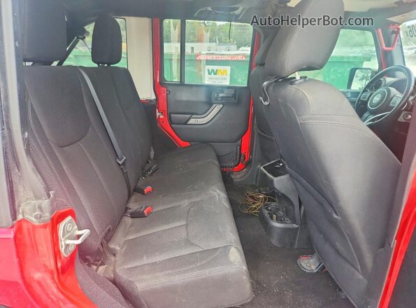 1C4BJWDGXJL835846 2018 JEEP WRANGLER Red Rear seats view