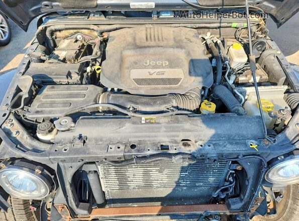 1C4BJWEG0JL825275 2018 JEEP WRANGLER Gray Vista del compartimento del motor