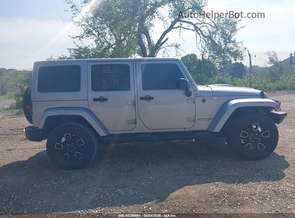 1C4BJWEG2JL853580 2018 JEEP WRANGLER Gray Widok wnętrza z tyłu