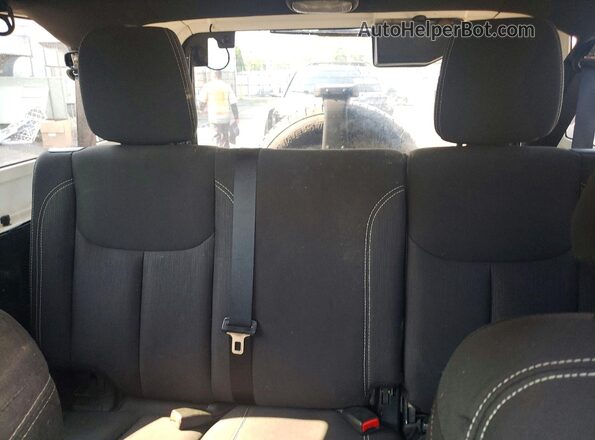 1C4BJWEG3GL222815 2016 JEEP WRANGLER Gray Widok tylnych siedzeń