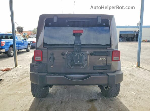 1C4BJWEG3HL657237 2017 JEEP WRANGLER Gray Vista trasera