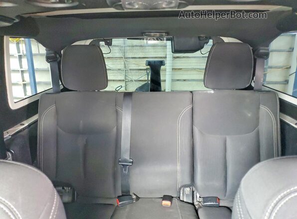 1C4BJWEG3HL657237 2017 JEEP WRANGLER Gray Vista de los asientos traseros