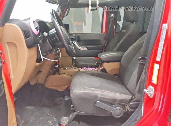 1C4BJWEG7GL275114 2016 JEEP WRANGLER Red Вид салону спереду