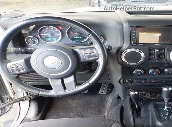 1C4BJWEG8GL183025 2016 JEEP WRANGLER UNLIMITED Silver 