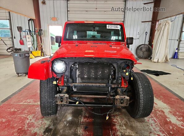 1C4BJWEG8HL588237 2017 JEEP WRANGLER Red Вид спереду