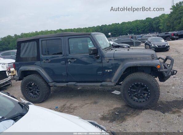 1C4BJWEG9GL194406 2016 JEEP WRANGLER UNLIMITED Blue Widok wnętrza z tyłu