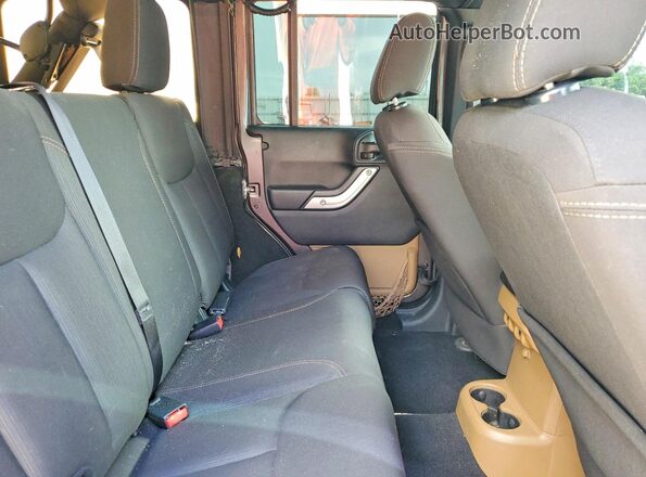 1C4BJWEG9GL231468 2016 JEEP WRANGLER Charcoal Vista interior trasera