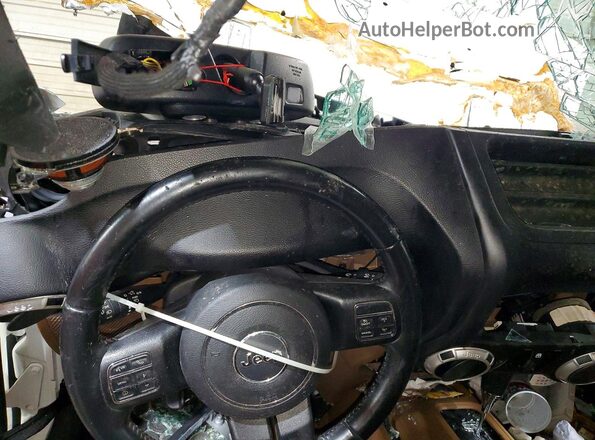 1C4BJWEGXGL340487 2016 JEEP WRANGLER White Vista del cuadro de instrumentos