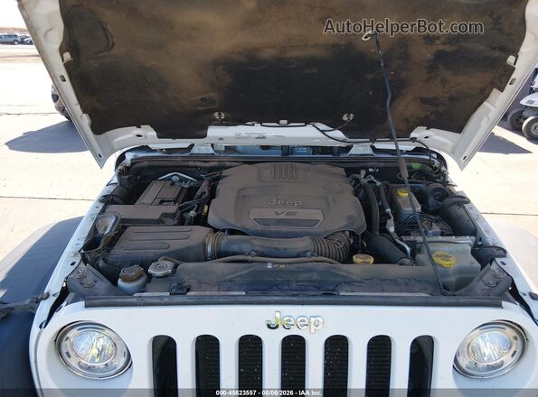 1C4BJWFG2HL509563 2017 JEEP WRANGLER UNLIMITED White Вид ззаду