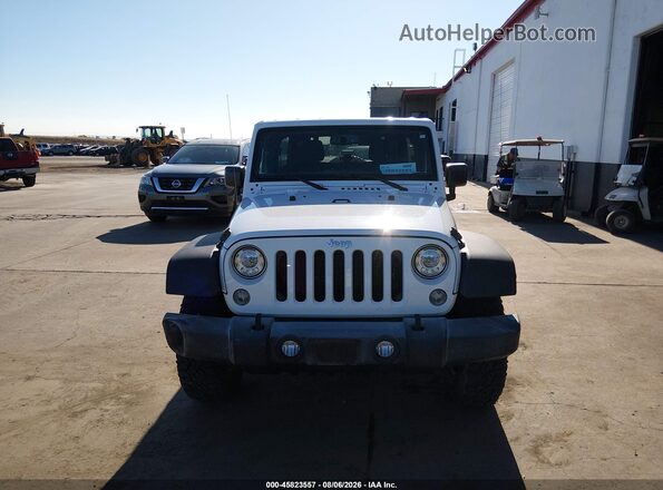 1C4BJWFG2HL509563 2017 JEEP WRANGLER UNLIMITED White Вид спереду