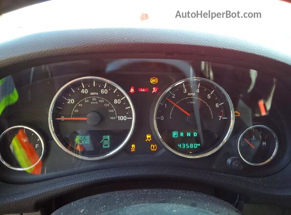 1C4BJWFG4GL243896 2016 JEEP WRANGLER Red Вид щитка приладів