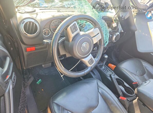 1C4BJWFG4HL545755 2017 JEEP WRANGLER Black Առջևի վահանակի տեսք