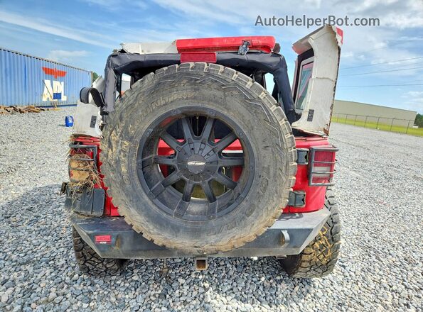 1C4BJWFG5GL163748 2016 JEEP WRANGLER Red Widok z tyłu
