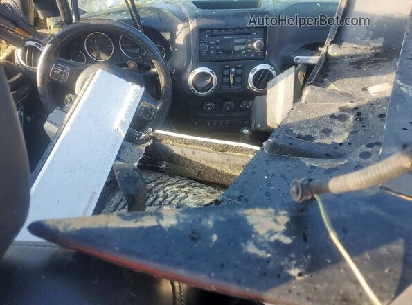 1C4BJWFG5GL164852 2016 JEEP WRANGLER Серый Вид панели приборов