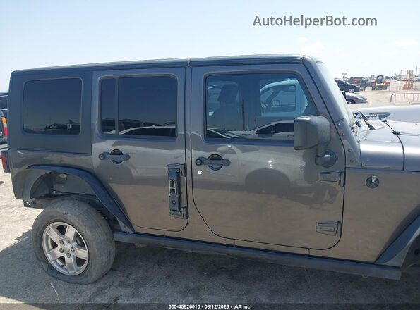 1C4BJWFG7GL179322 2016 JEEP WRANGLER UNLIMITED Серый Вид задней части салона