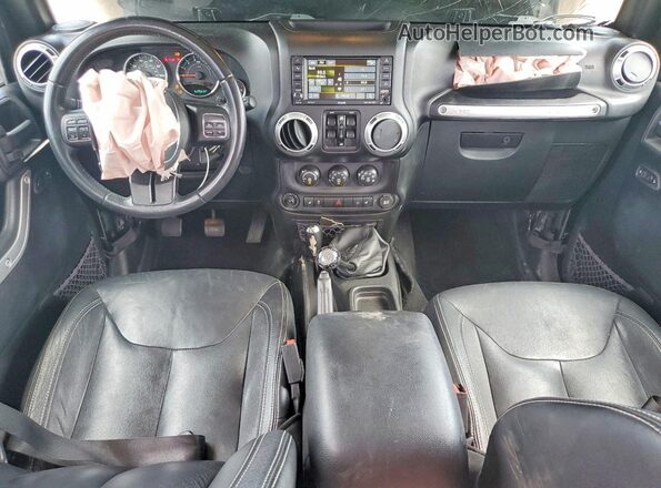1C4BJWFG7GL202775 2016 JEEP WRANGLER Black Առջևի վահանակի տեսք