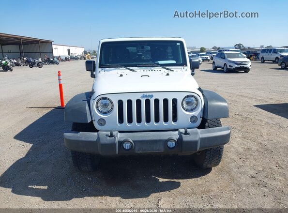 1C4BJWFG8HL714224 2017 JEEP WRANGLER UNLIMITED White Vista interior trasera