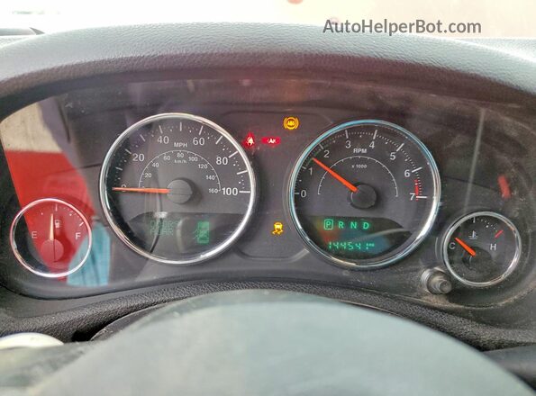 1C4BJWFGXGL240338 2016 JEEP WRANGLER Red Vista del cuadro de instrumentos