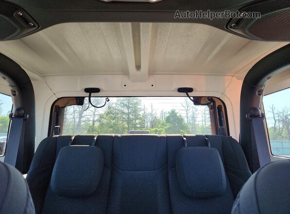 1C4GJXAG2LW301984 2020 JEEP WRANGLER Black Vista de los asientos traseros