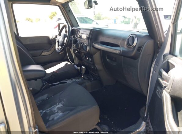 1C4HJWDG0JL904876 2018 JEEP WRANGLER Gray Սալոնի դիմացի տեսք