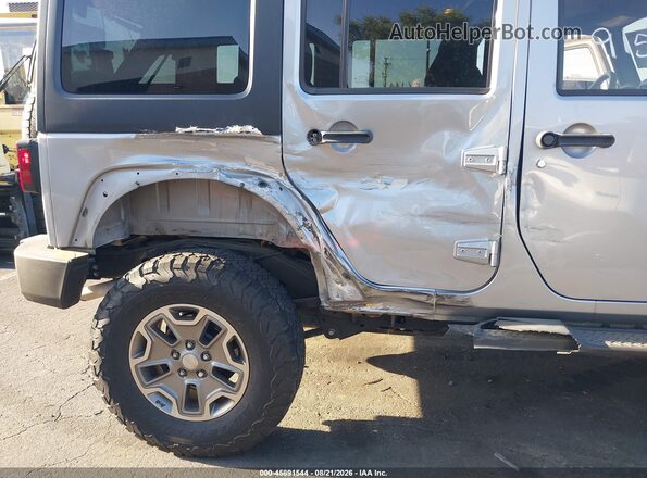 1C4HJWDG5GL135641 2016 JEEP WRANGLER UNLIMITED Silver Widok z przodu