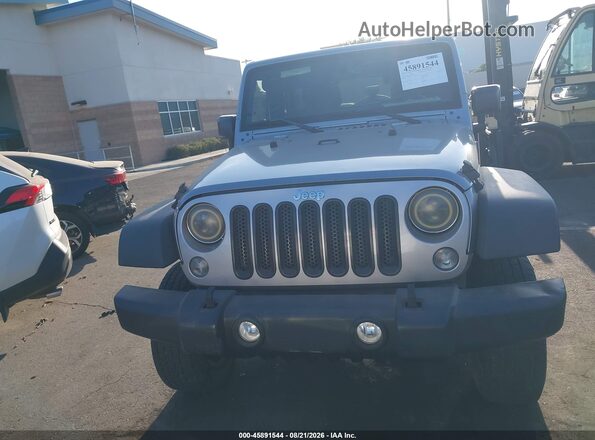 1C4HJWDG5GL135641 2016 JEEP WRANGLER UNLIMITED Silver Widok zestawu wskaźników