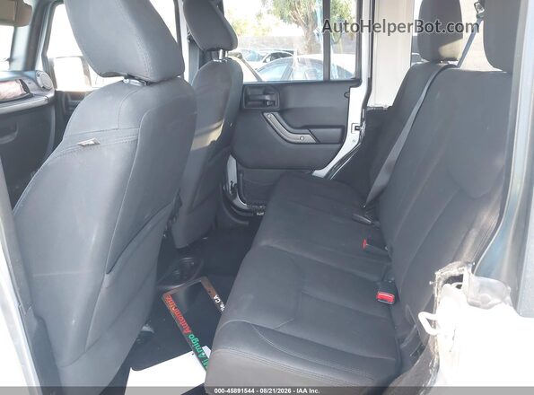 1C4HJWDG5GL135641 2016 JEEP WRANGLER UNLIMITED Silver Widok naklejki z numerem VIN