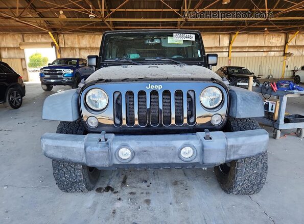 1C4HJWDG5GL235853 2016 JEEP WRANGLER Black Front view