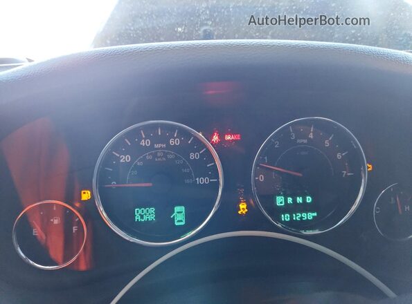 1C4HJWDG5GL235853 2016 JEEP WRANGLER Black Instrument cluster view