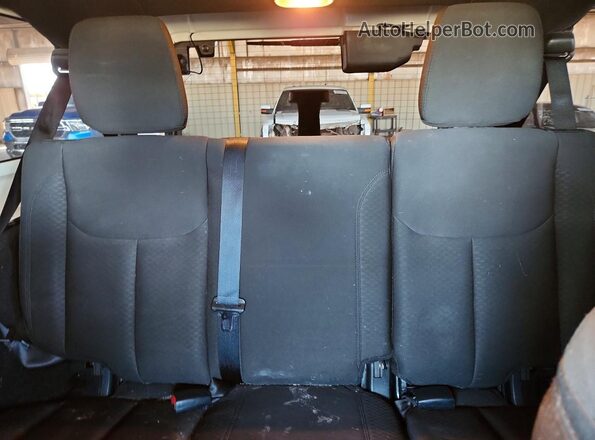 1C4HJWDG5GL235853 2016 JEEP WRANGLER Black Rear seats view