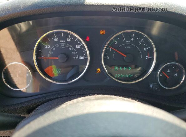 1C4HJWDG5GL303813 2016 JEEP WRANGLER Белый Вид щитка приборов