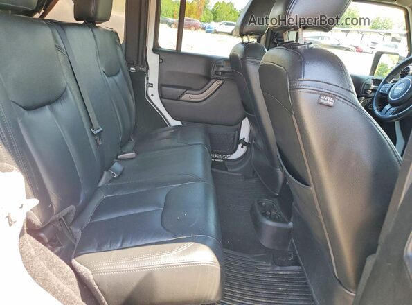 1C4HJWDG5GL303813 2016 JEEP WRANGLER Белый Вид задней части салона