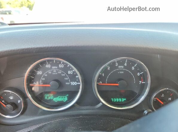 1C4HJWDG6JL868045 2018 JEEP WRANGLER Silver Instrument cluster view