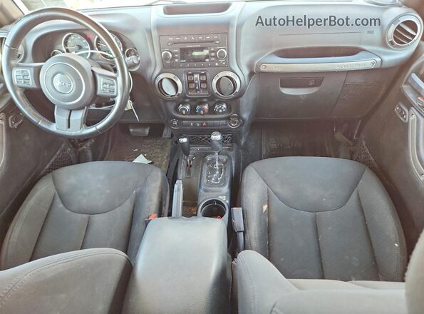 1C4HJWDG9GL326429 2016 JEEP WRANGLER Black Առջևի վահանակի տեսք