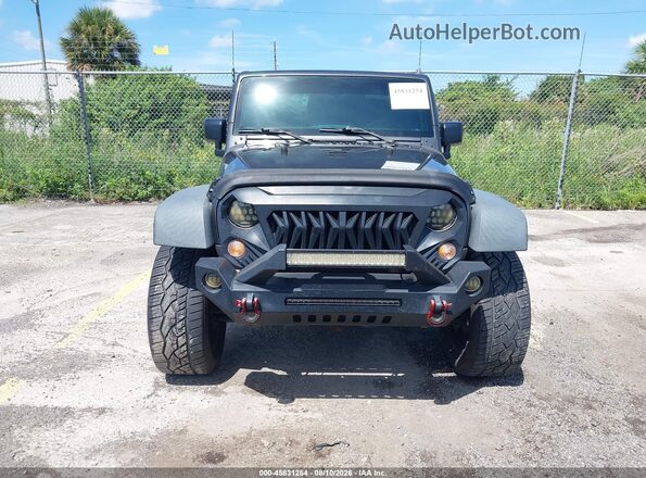 1C4HJWDGXHL695009 2017 JEEP WRANGLER UNLIMITED Black Դիմացի տեսք