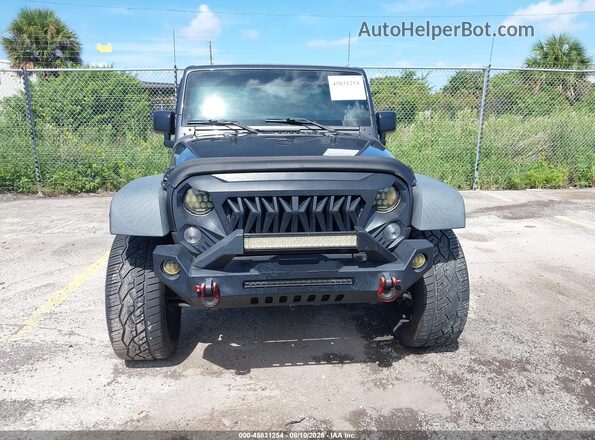 1C4HJWDGXHL695009 2017 JEEP WRANGLER UNLIMITED Black Սարքավորումների վահանակի տեսք