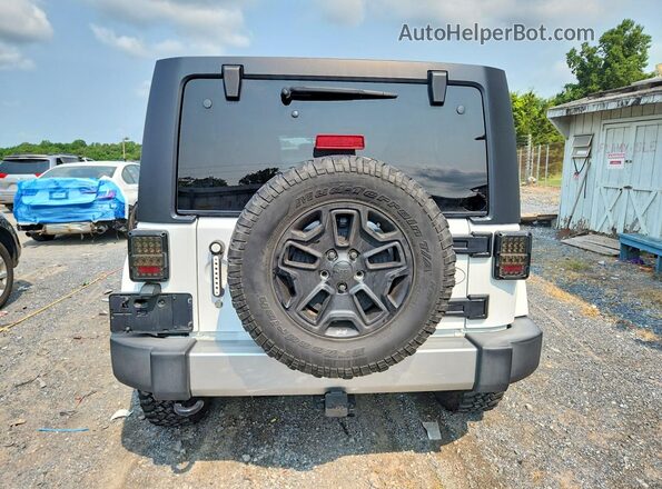 1C4HJWEG5GL312963 2016 JEEP WRANGLER White უკანა ხედი