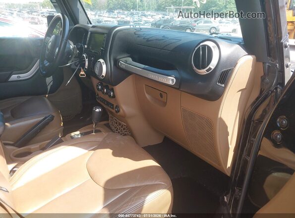 1C4HJWEG7GL158787 2016 JEEP WRANGLER UNLIMITED Black წინა სალონის ხედი