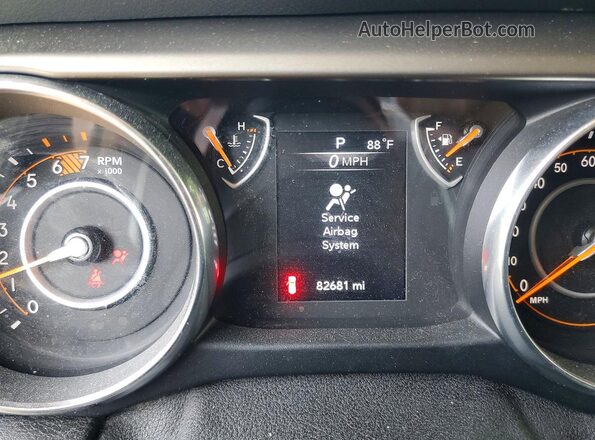1C4HJXAN7KW609699 2019 JEEP WRANGLER Black Սարքավորումների վահանակի տեսք