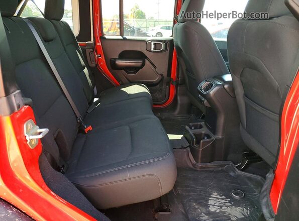 1C4HJXDG2JW183464 2018 JEEP WRANGLER Red უკანა სალონის ხედი