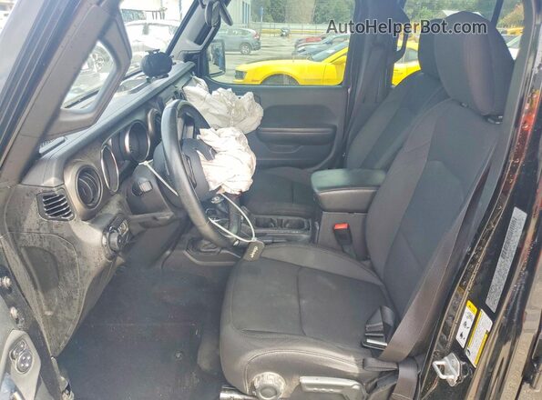 1C4HJXDG2JW318295 2018 JEEP WRANGLER Черный Вид салона спереди