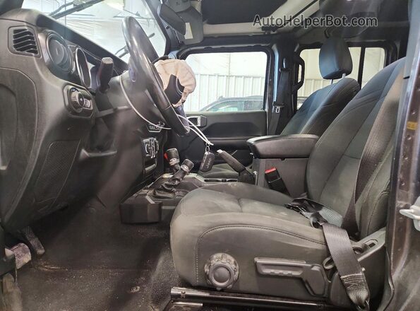 1C4HJXDG2LW314749 2020 JEEP WRANGLER Черный Вид салона спереди